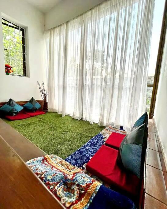 Ghost Villa Pokhara With Mountain View 20Mins From Main Area Ranipauwa Exterior foto
