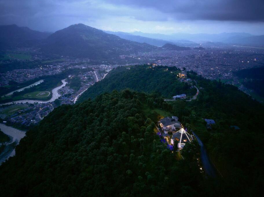 Ghost Villa Pokhara With Mountain View 20Mins From Main Area Ranipauwa Exterior foto