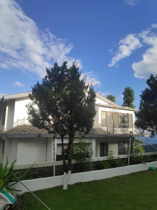 Ghost Villa Pokhara With Mountain View 20Mins From Main Area Ranipauwa Exterior foto
