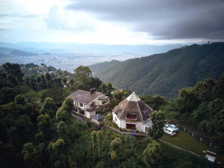 Ghost Villa Pokhara With Mountain View 20Mins From Main Area Ranipauwa Exterior foto