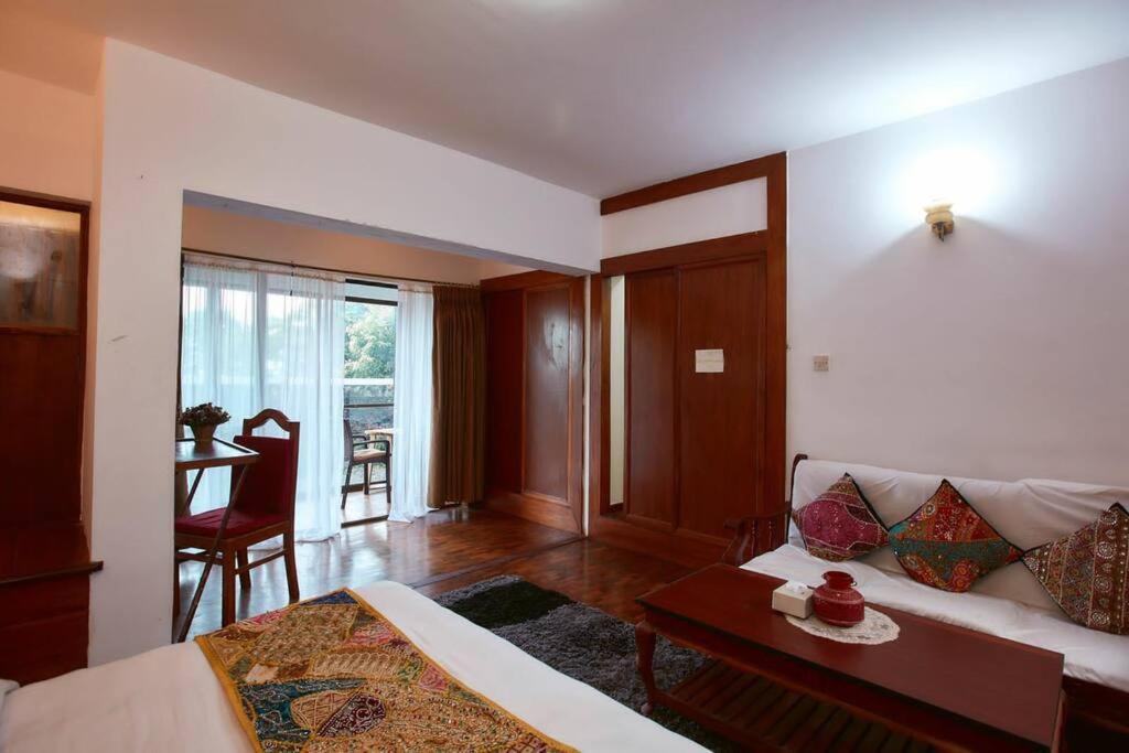 Ghost Villa Pokhara With Mountain View 20Mins From Main Area Ranipauwa Exterior foto