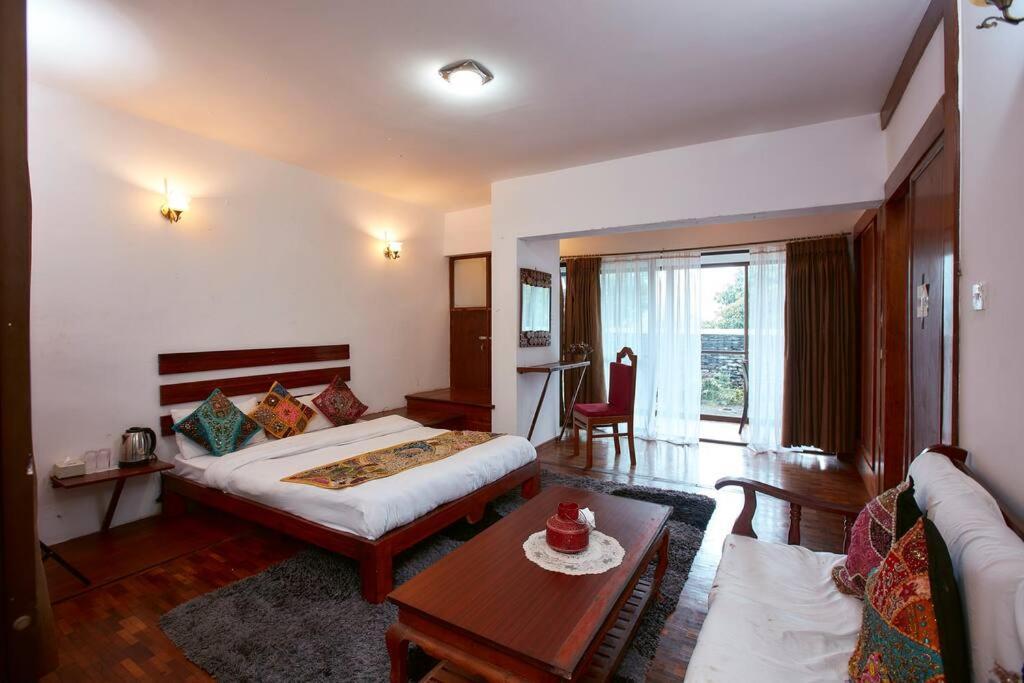 Ghost Villa Pokhara With Mountain View 20Mins From Main Area Ranipauwa Exterior foto