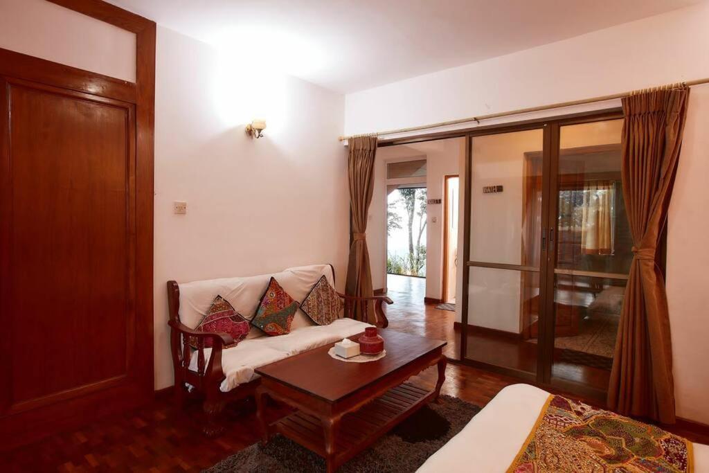 Ghost Villa Pokhara With Mountain View 20Mins From Main Area Ranipauwa Exterior foto
