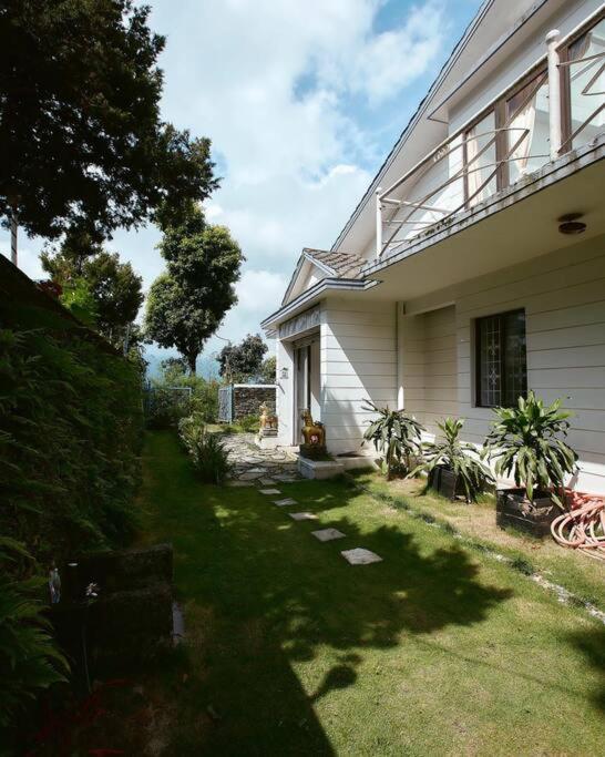 Ghost Villa Pokhara With Mountain View 20Mins From Main Area Ranipauwa Exterior foto