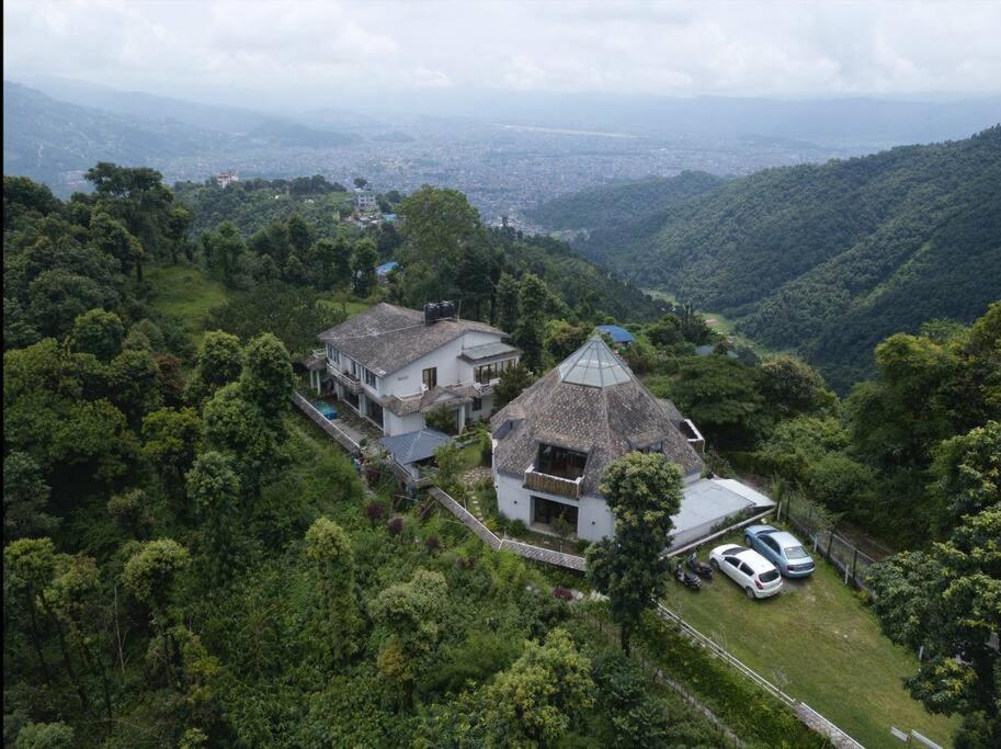 Ghost Villa Pokhara With Mountain View 20Mins From Main Area Ranipauwa Exterior foto